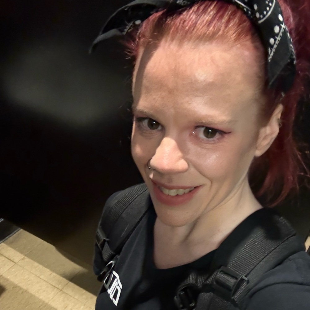 Meet your Posher, Ashley